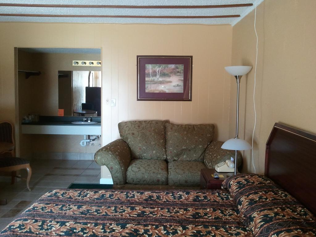 Holiday Motel Hugo Ruang foto